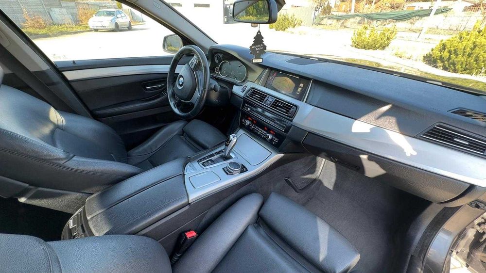 BMW F10 xDrive sedan