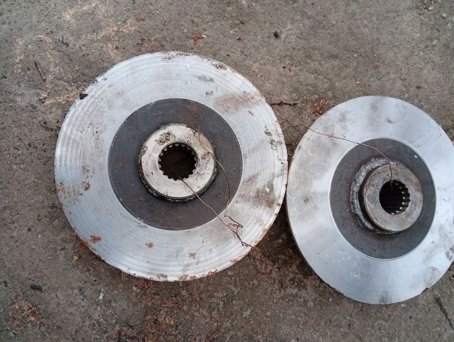 центральний вузол проскальзующого счеплення для с/х тех.