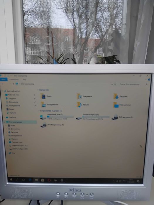 Персональный компьютер настольный hp в комплекте с  win 10