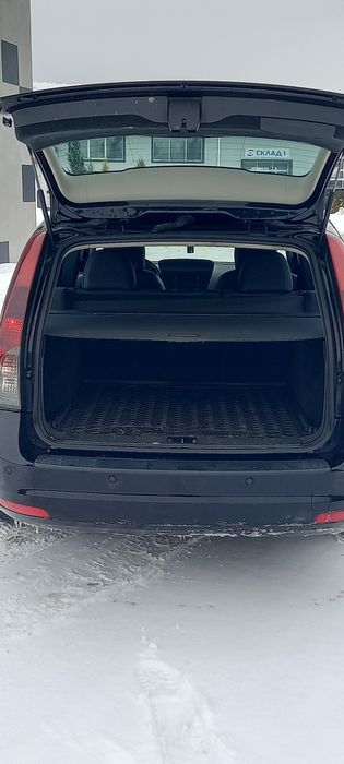 Продається сімейне авто, 1.6 дизель . Можливий обмін буде дороже.