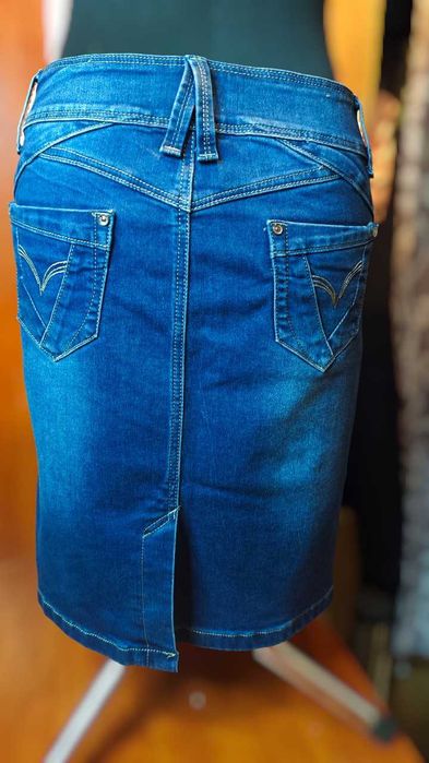 Джинсова спідниця GOURD Jeans-ідеальний стан