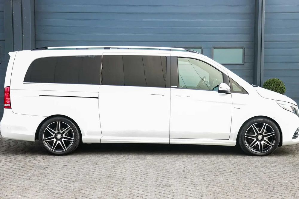 Mercedes-Benz V 250      2016