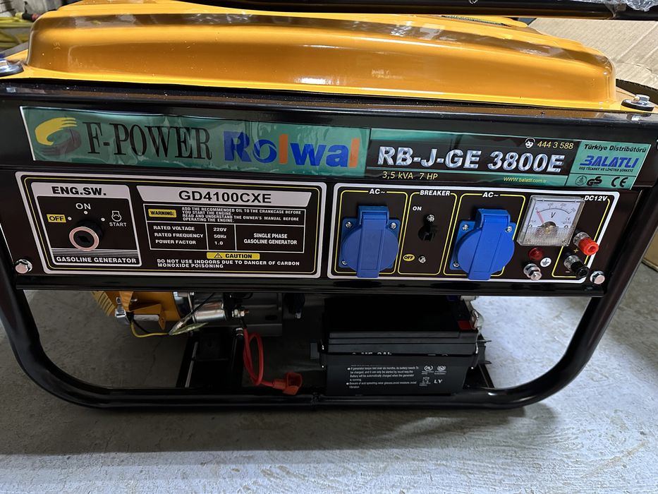 Бензиновий генератор Rolwal RB-J-GE 3800E