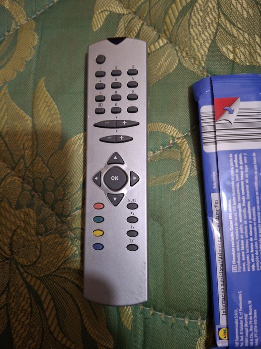 Old TV that works64752310647169120