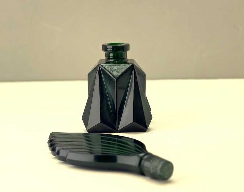 Perfumetka szkło malachitowe Curt Schlevogt