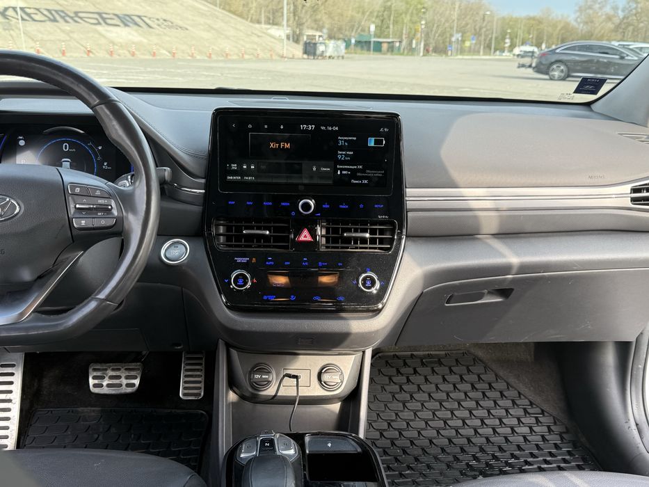 Hyundai Ioniq 2020 38.3 kwh