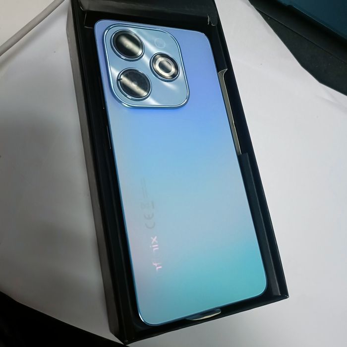 Telefon Infinix HOT 40i 8GB / 256 GB