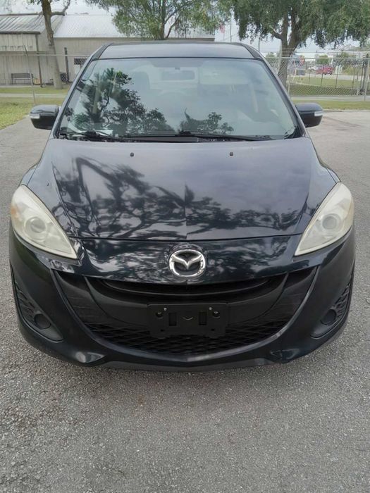 Mazda 5      2014