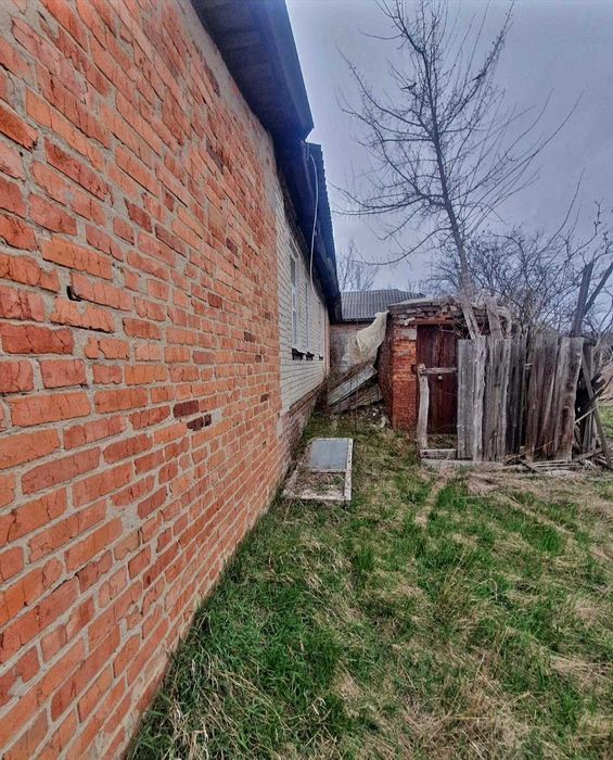 Продам будинок 68м кв/10соток в м.Дергачі 7хв. на авто,метро Перемога