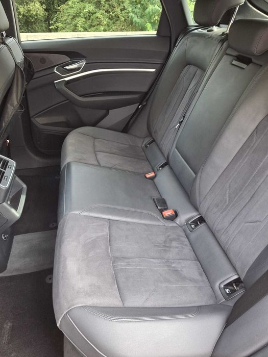Audi e-tron Sportback S-line/Black edition / 58.000kms