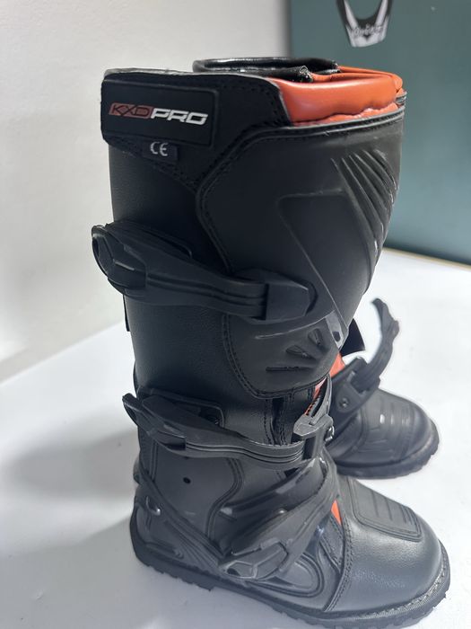 Botas motocross criança como novas