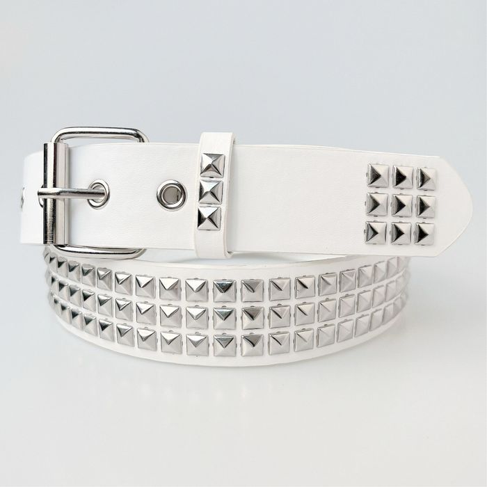 Ремінь білий з шипами y2k