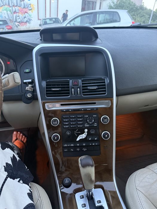 Vendo volvo XC60 ( baixa de preço)