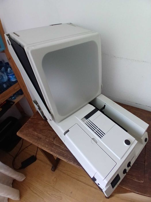 Rzutnik Reflecta Classic AFM