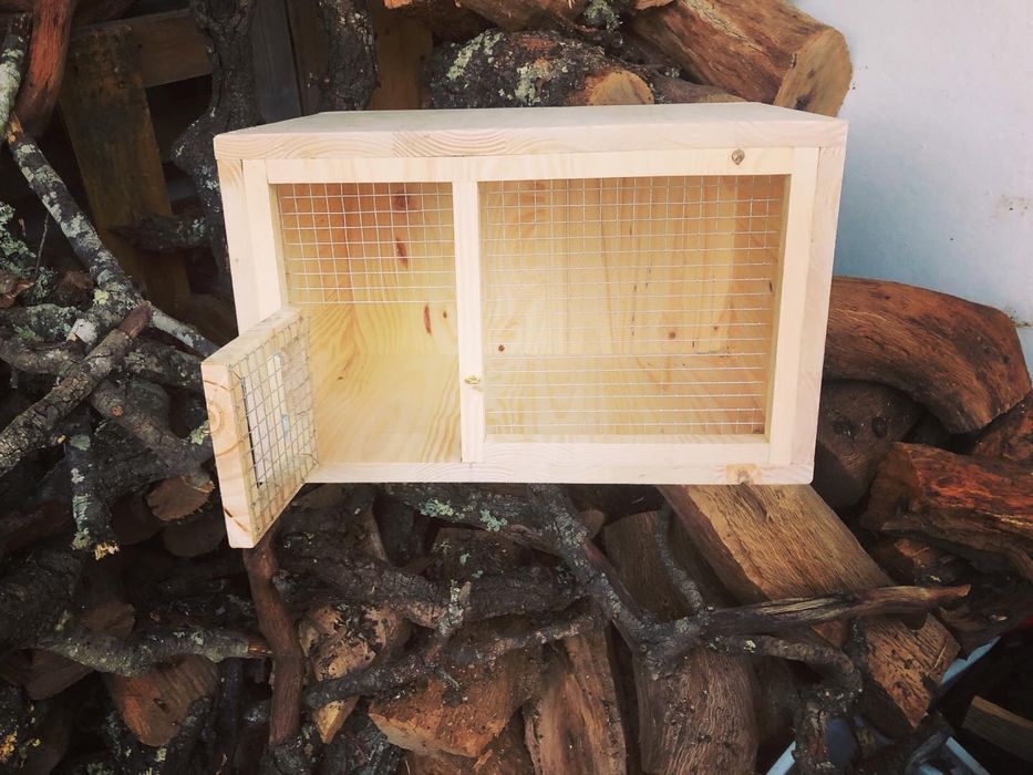 Peças em madeira feitas à mão