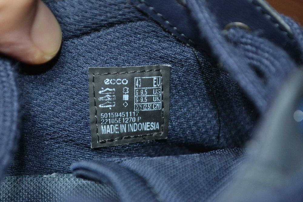 ecco 43р кроссовки кожаные сникерсы ботинки оригинал