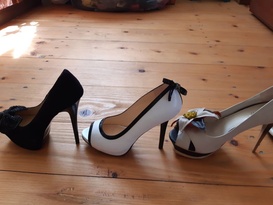 Босоножки, туфли 38 размер