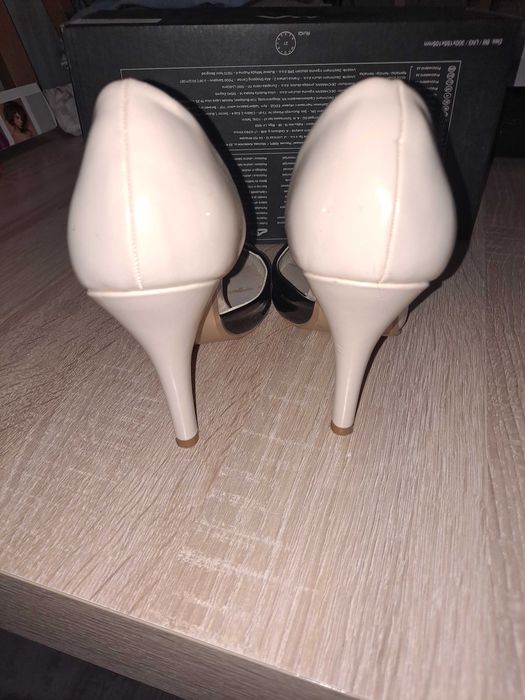Buty szpilki VESUVIO roz 38.obcasa 10 cm