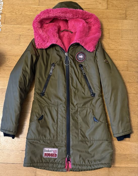 Стильная удлиненная зимняя куртка парка с малиновым мехом от 10 до 13л