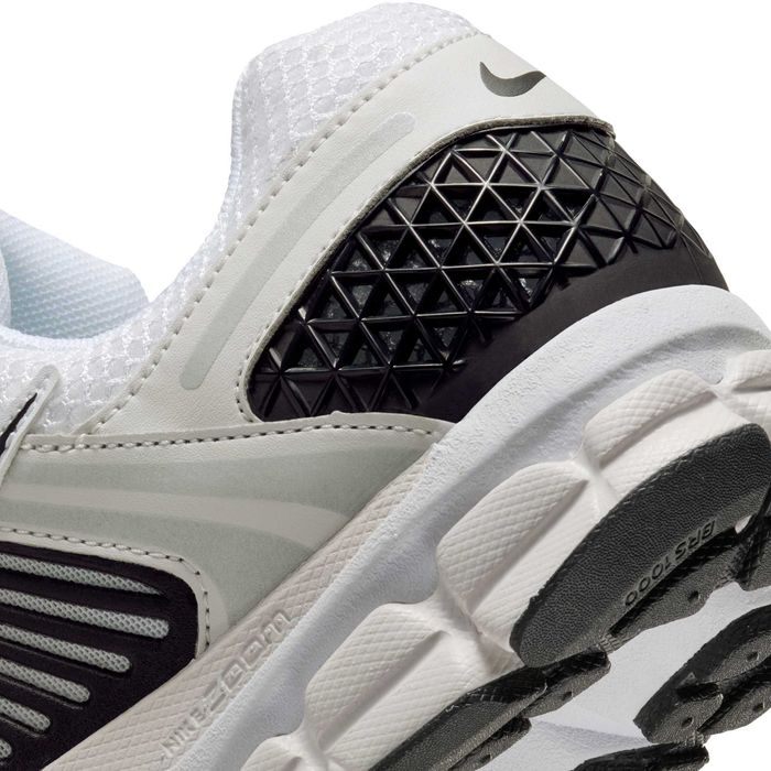 ОРИГИНАЛ Nike Zoom Vomero 5 FB9149-101 кроссовки мужские кросівки Найк