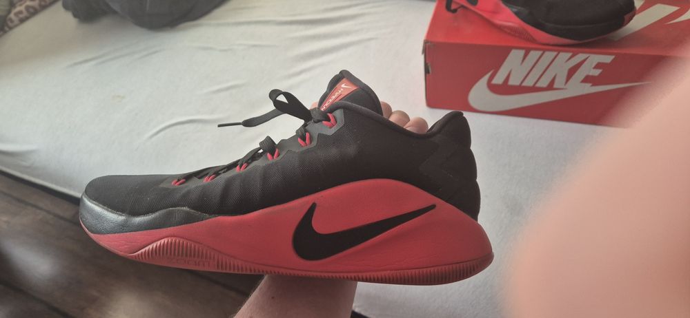 Nike Hyperdunk 2016 low bred