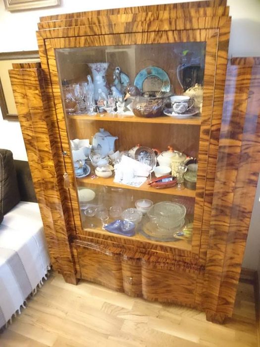 Komplet mebli Art Deco Stanisławów bufet, pomocnik, serwantka, stół