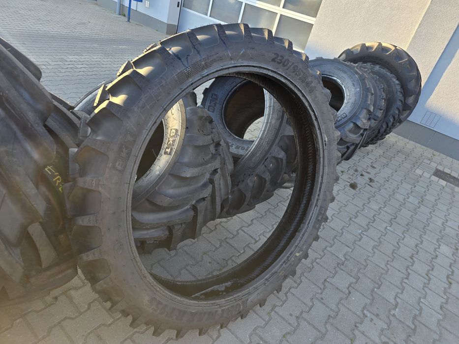 Opona 320/95r44 9.5r44 BKT