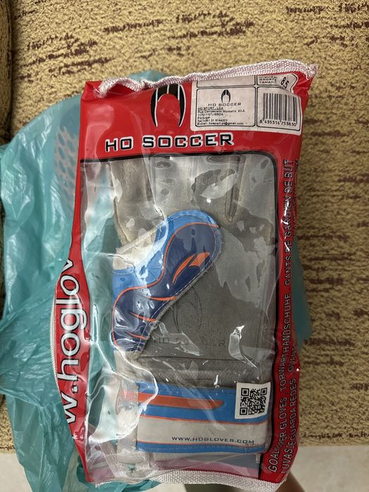 Luvas futebol usadas