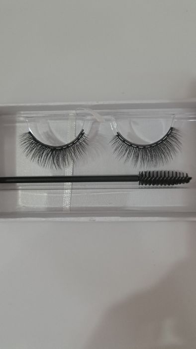 Magnetyczne rzęsy no. 05 Monique Rosher