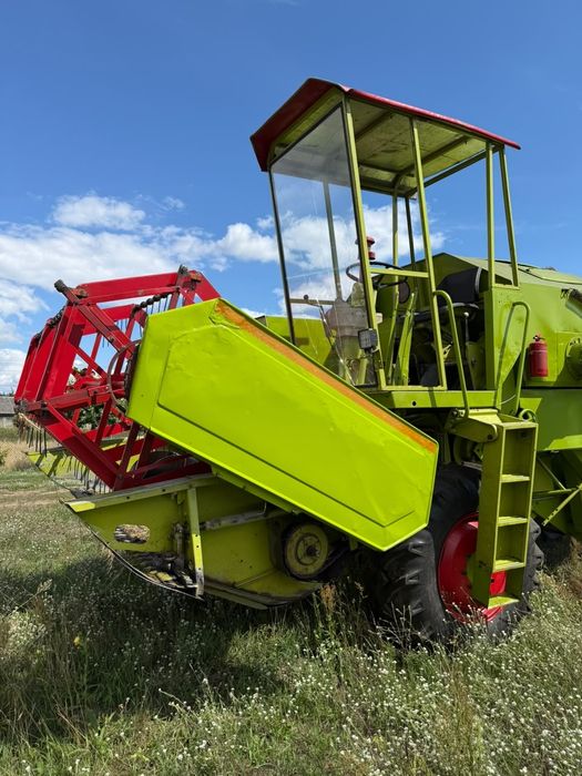 Комбайн Claas Konsul