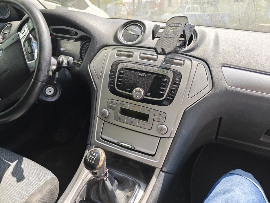 Ford Mondeo SW — fotografia 11