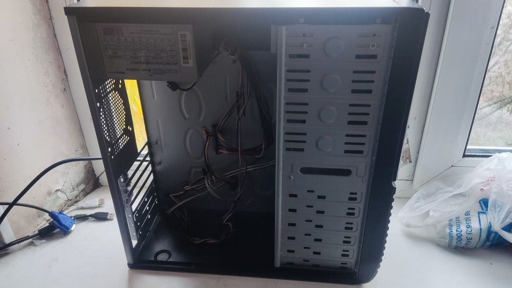 Корпус Gresso + блок питания 420W отличное состояние
