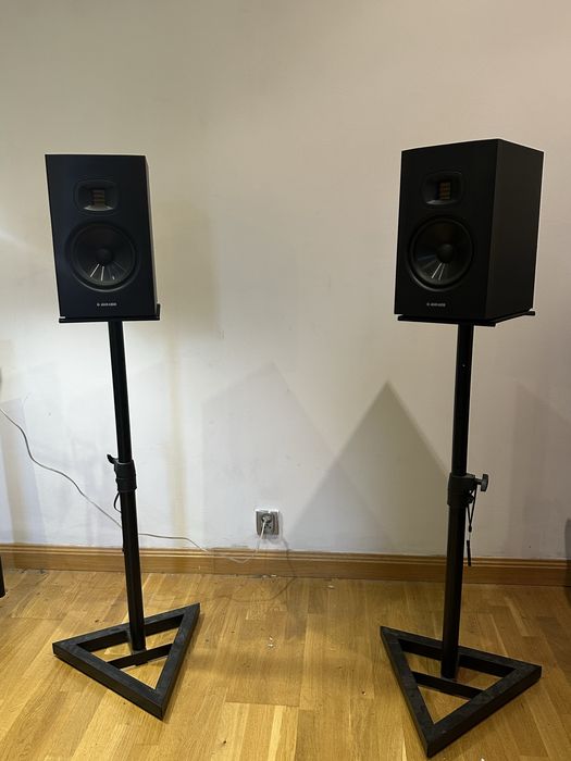 Zestaw Monitory studyjne Adam Audio T7V + Standy Metalowe akustyczne