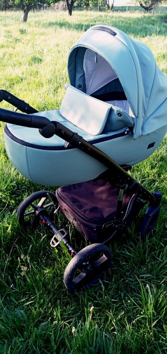 Продам коляску ВЕХА