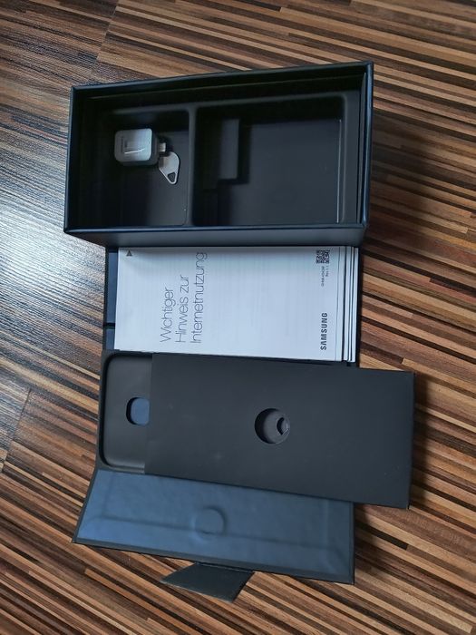 Samsung s7 EDGE Pudełko.