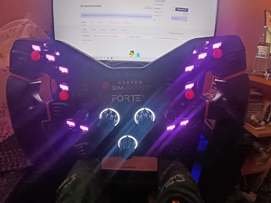 Asetek Invicta 27NM + Volante Forte
