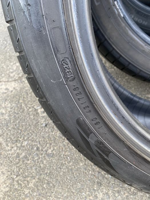 225/45/17 Nokian літо