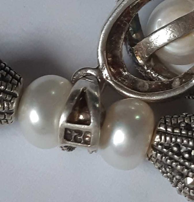 Винтажное колье из натурального жемчуга с серебряной подвеской