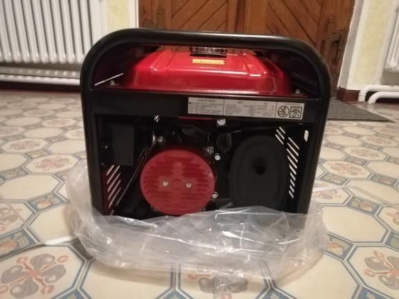 Продам генератор