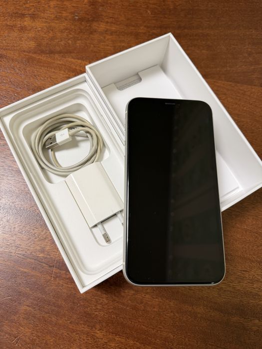 Продам айфон XR 128 gb