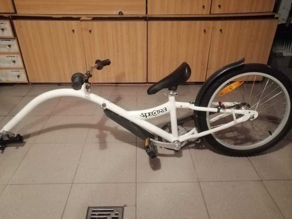 Dostawka do roweru dla dziecka