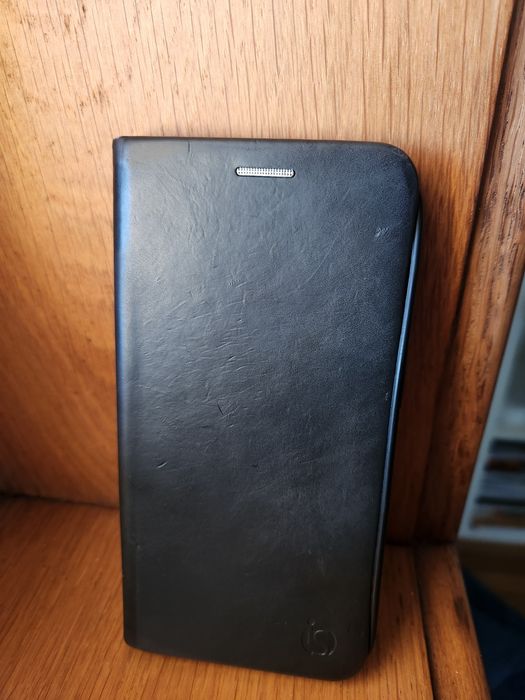 Capa iphone 15  iServices