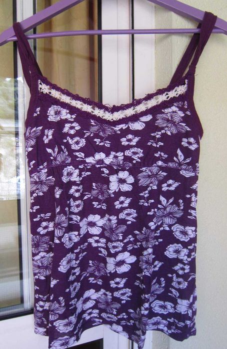 Blusa Roxa Flores - Com Alças - Tamanho 38 - Mulher