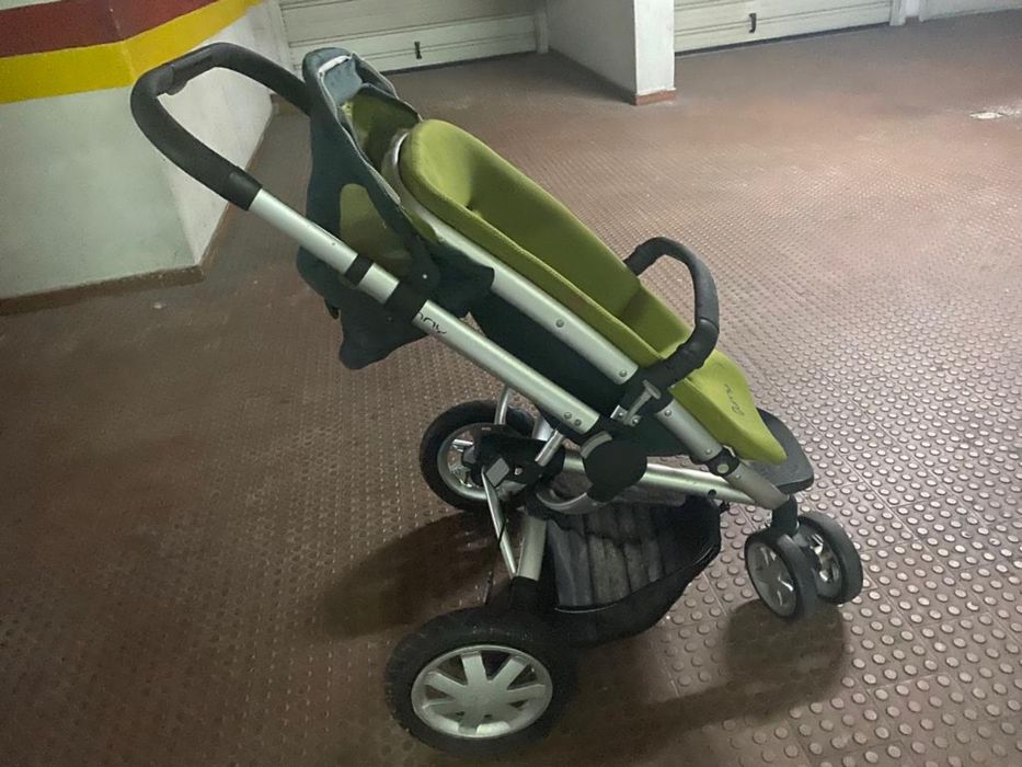 Carrinho de bebé da Quinny