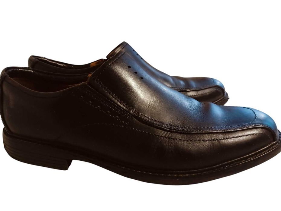 Туфлі Clarks 46 р. дуже зручні, шкіра