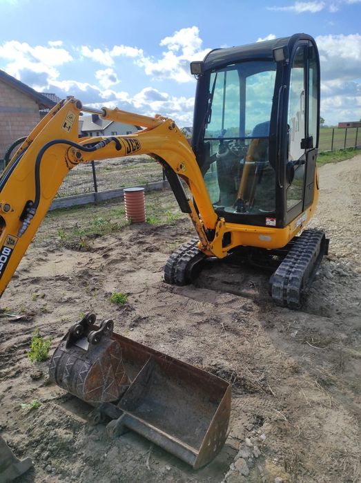 Wynajem mini koparki JCB 8018 z operatorem Myszków Żarki