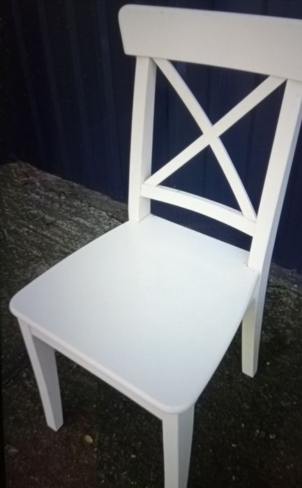 Ładne Białe 2 szt.