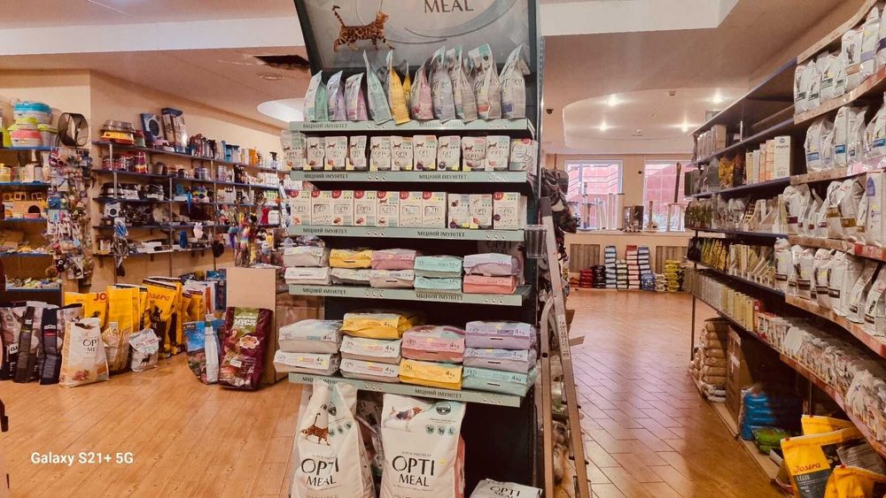 Продам помещение 177 кв.м. на ул.Анні Ахматовой 13,Позняки