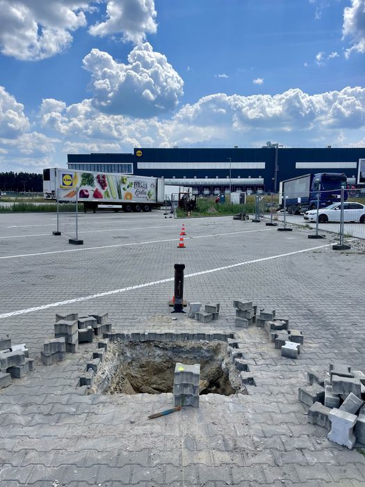 Przewierty Sterowane: Sieci wod-kan, Przeciski,Przyłącza,Szamba-Eko,Gaz.