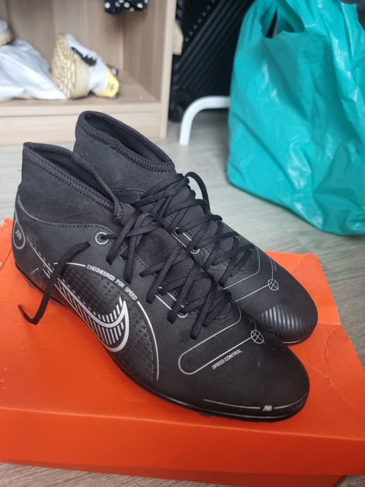 Nike Mercurial Superfly 8 Club FG/MG